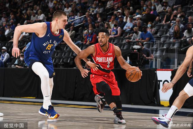 在几个长洞 在几个长洞