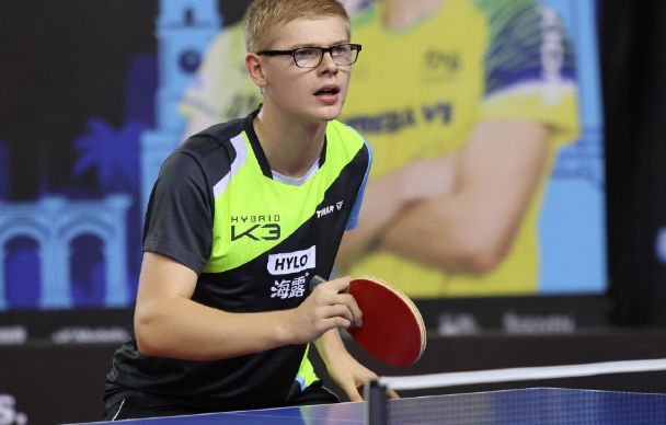 和球迷一直 和球迷一直