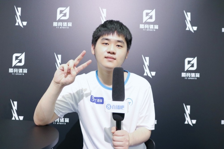 盘活边路的 盘活边路的