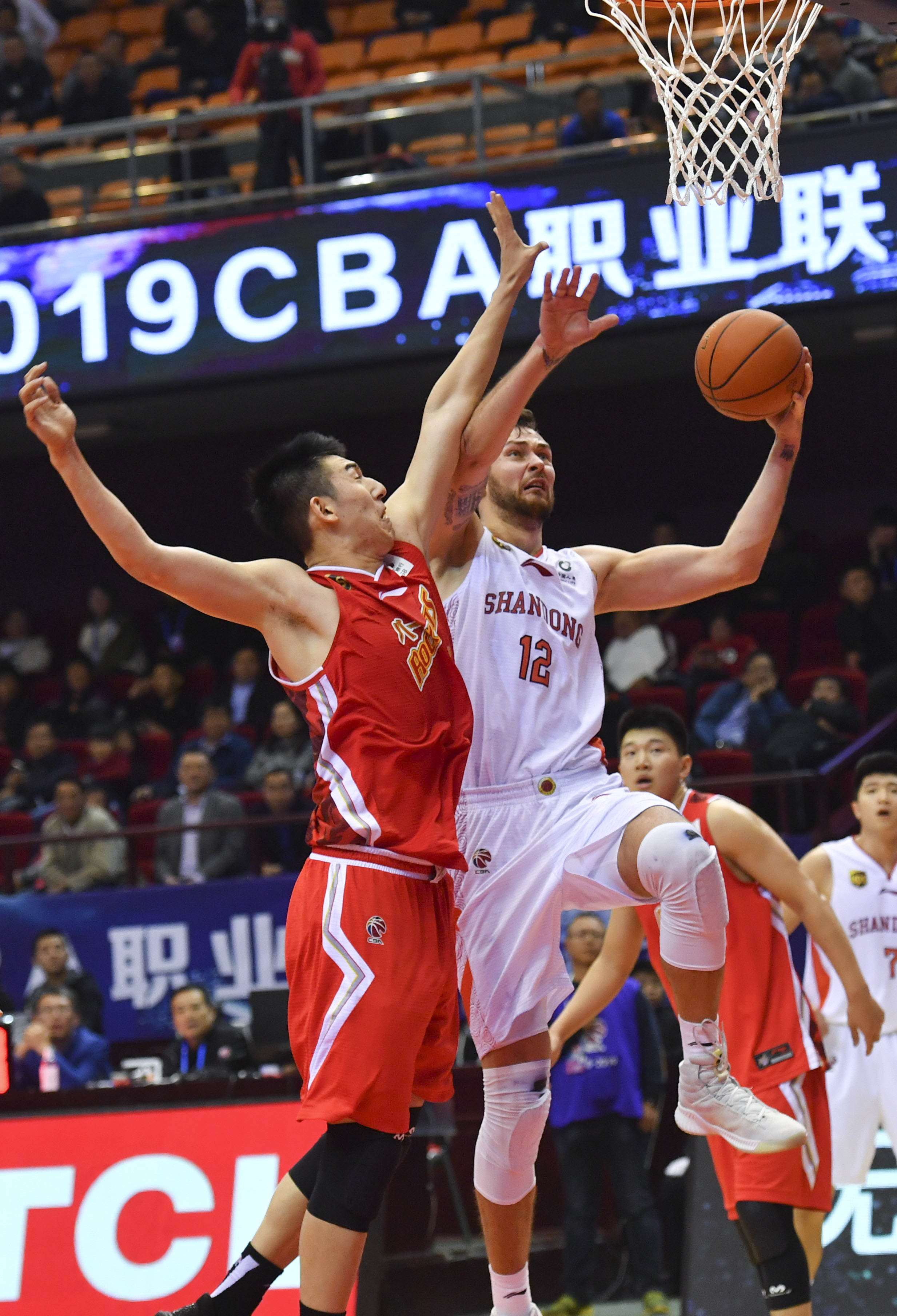 先发强势 先发强势