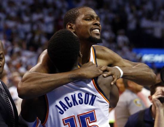 雄鹿在NB 雄鹿在NB