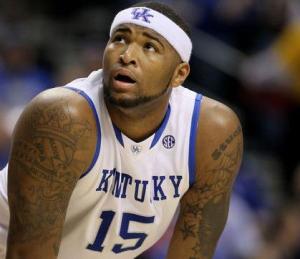 围绕揭幕战 围绕揭幕战